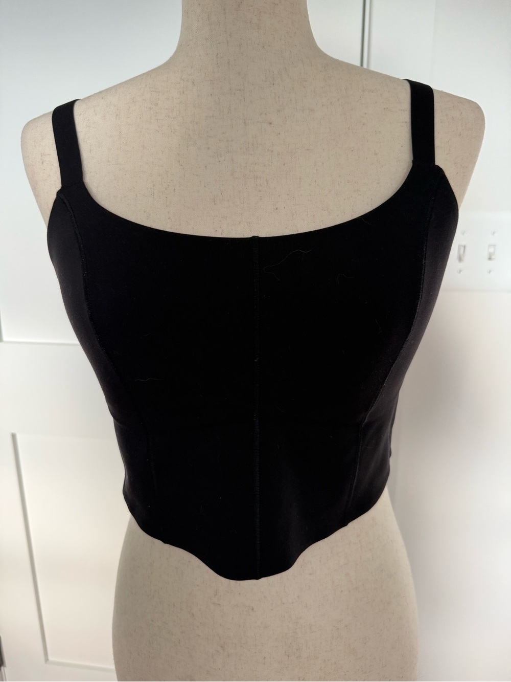 Aerie workout top in black